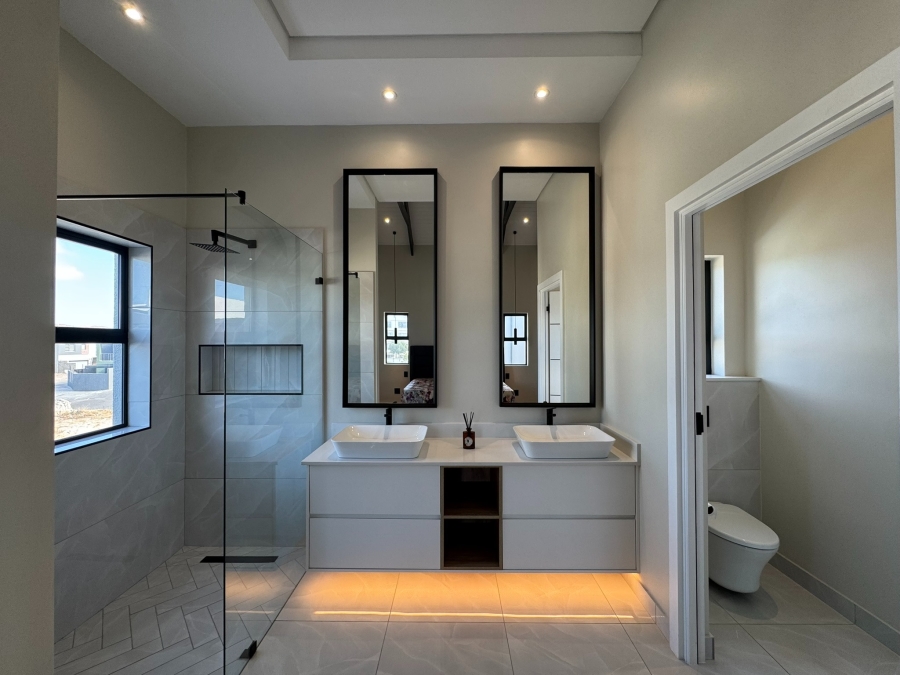 3 Bedroom Property for Sale in Sandown Western Cape